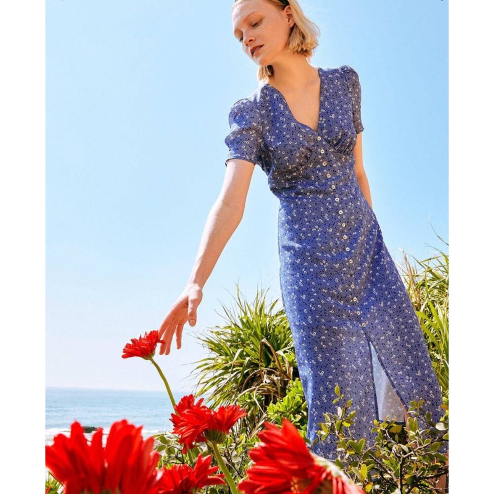 NWT Rihoas Button Down Split Front Blue Floral MIDI Dress Sz L